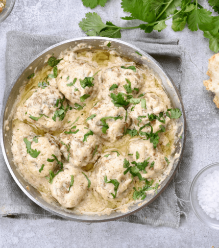 Κεφτεδάκια με σάλτσα γιαουρτιοού