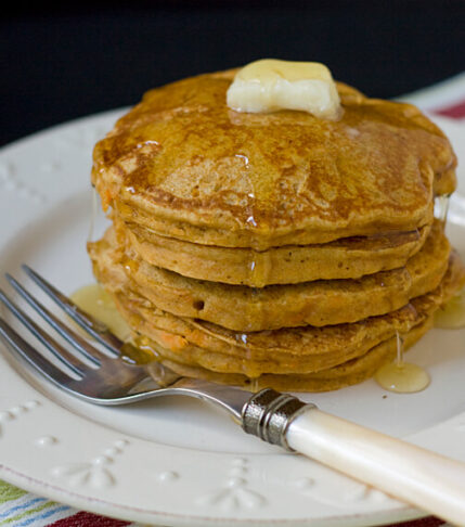 Pancakes με 3 υλικά χωρίς ζάχαρη (vegan)
