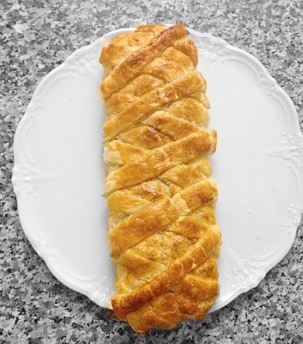 Strudel μπουγάτσα