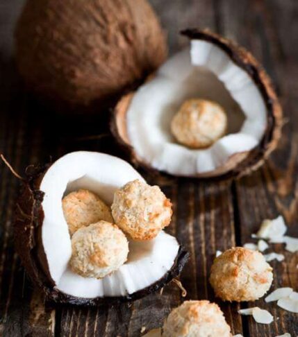 Εύκολα Cookies με καρύδα χωρίς ζάχαρη και αλεύρι
