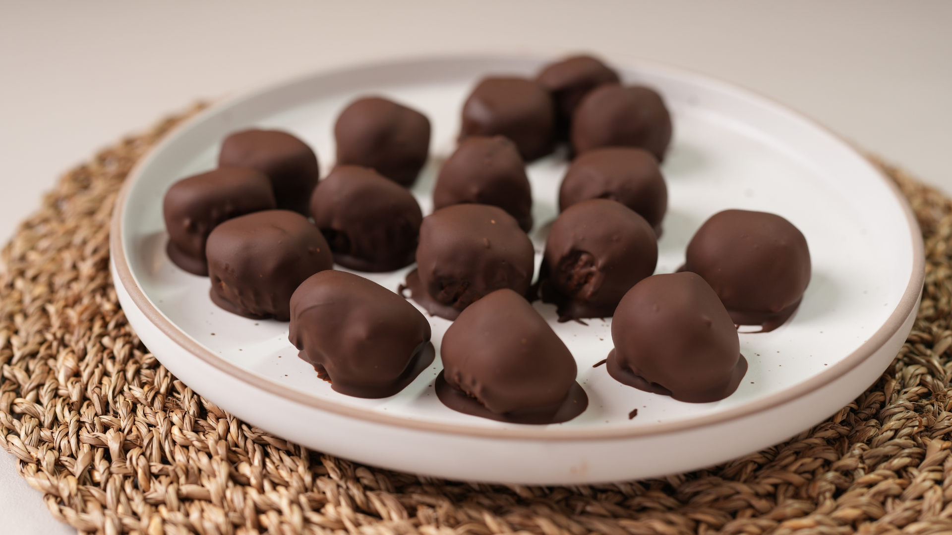 Lila Pause Energy Balls